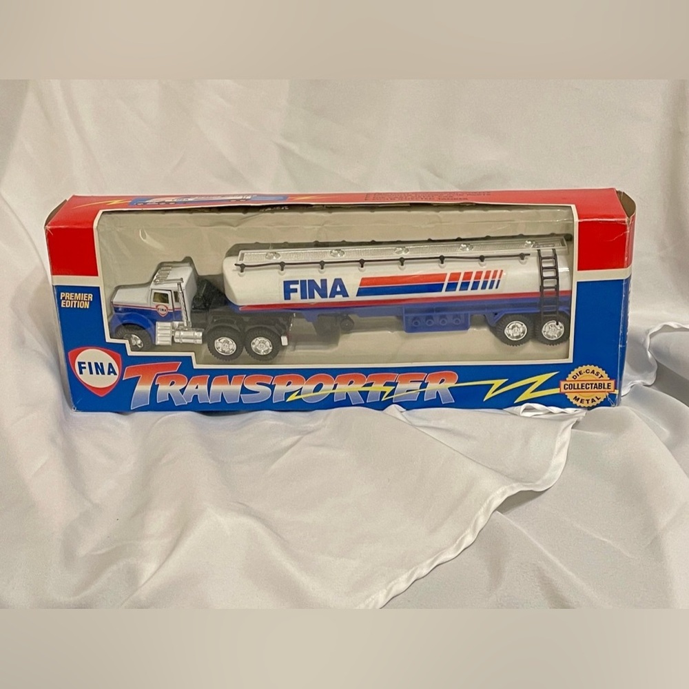1970’s FINA Transporter Tanker New in Box